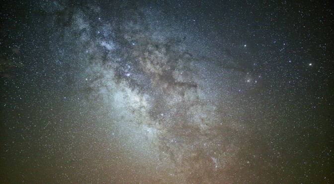 脳の神経細胞と宇宙の構造が似ているのは、偶然か、必然か？